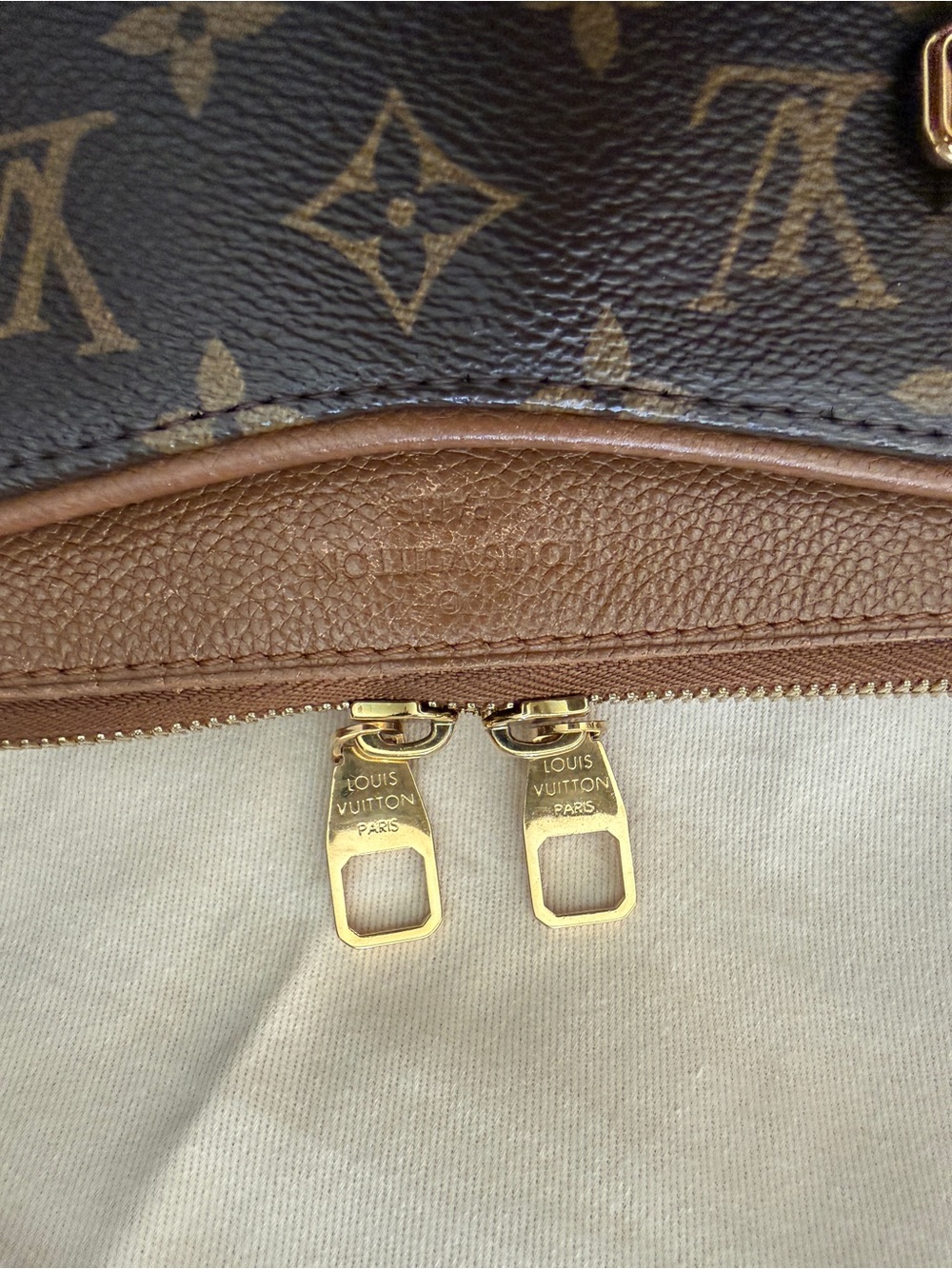 Authentic Louis Vuitton Monogram Pallas Shoulder Bag with strap - Picture 13 of 16